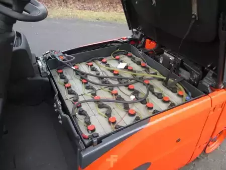 El truck - 4 hjulet 2018  Linde E20PL-02 (6)