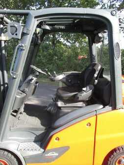 Carretilla elevadora GLP 2015 Linde H16T-01 (4)