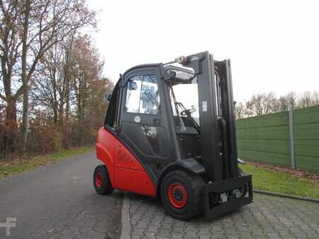 Empilhador diesel 2020  Linde H25D-02/600 (2)