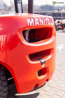 Dízel targoncák 2023  Manitou MI 45 (11)