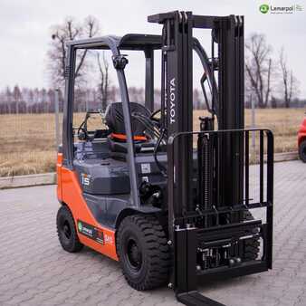 Propane Forklifts 2023  Toyota 02-8FGF15 (4) 