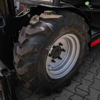 Manitou MC25-4