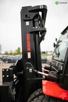 Chariot élévateur diesel 2024  Manitou Mi100D (9)