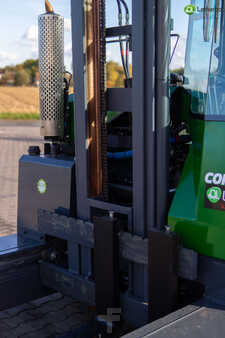 Vierweg zijlader 2023  Combilift C3000 (3)