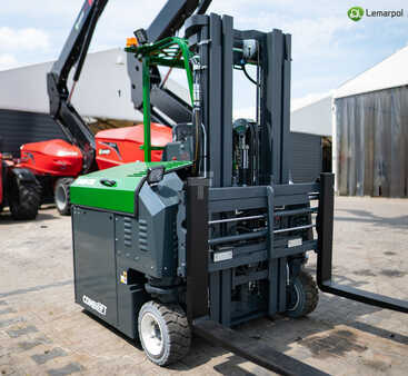 Four-way trucks 2024  Combilift CBE 3000 (11)
