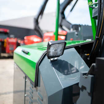 Four-way trucks 2024  Combilift CBE 3000 (16)