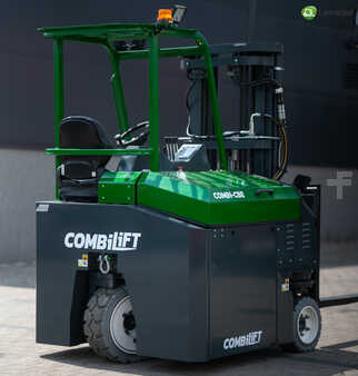 Four-way trucks 2024  Combilift CBE 3000 (17)
