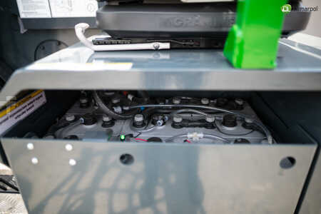 Four-way trucks 2024  Combilift CBE 3000 (3)
