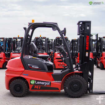 Diesel heftrucks 2022  Manitou MI 30D (13)
