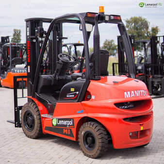 Diesel heftrucks 2022  Manitou MI 30D (14)