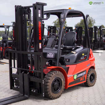 Diesel heftrucks 2022  Manitou MI 30D (17)