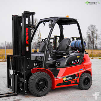 LPG heftrucks 2024  Manitou MI 30G (17)