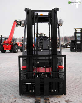 LPG heftrucks 2024  Manitou MI 30G (19)