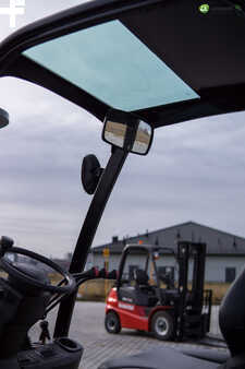 LPG heftrucks 2024  Manitou MI 30G (17)