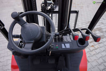 LPG heftrucks 2024  Manitou MI 30G (19)