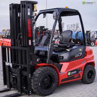 LPG heftrucks 2024  Manitou MI 30G (2)