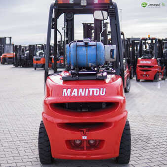 LPG heftrucks 2024  Manitou MI 30G (7)