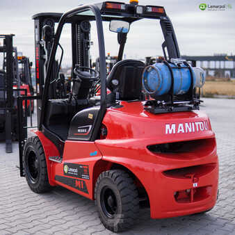 LPG heftrucks 2024  Manitou MI 30G (8)