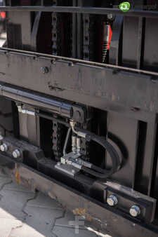 Diesel heftrucks 2022  Manitou MI 30D (13)
