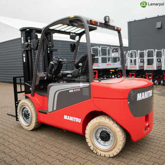Chariots électriques à 4 roues 2025  Manitou ME 450 (2)