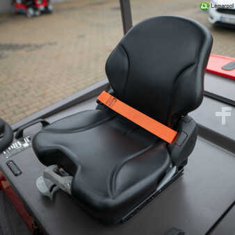 Chariots électriques à 4 roues 2025  Manitou ME 450 (9)