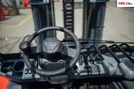 Elektromos 4 kerekű 2025  Heli CPD 85 (33)
