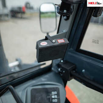 Eléctrico - 4 rodas 2025  Heli CPD 100 (21)