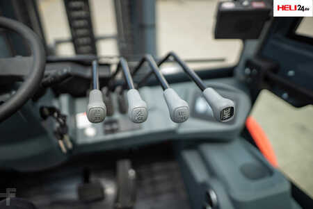 Eléctrico - 4 rodas 2025  Heli CPD 100 (6)