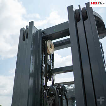 Eléctrico - 4 rodas 2025  Heli CPD 100 (9)