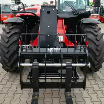 Telescopic forklift rigid 2025  Manitou MT 735 (24)