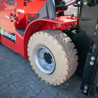 Electric - 4 wheels 2024  Manitou ME 425 C (16)