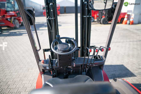 Electric - 4 wheels 2024  Manitou ME 425 C (17)