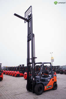 Propane Forklifts 2023  Toyota 8FGF25 (20) 