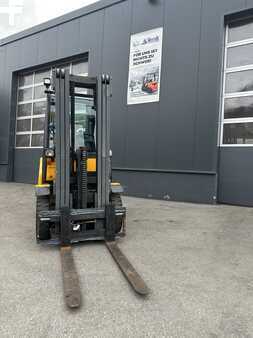 Carretilla elevadora GLP 2001  Jungheinrich TFG 25BK (7)