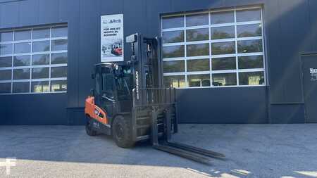 Dieselstapler 2022  Doosan D50C-9 (1)