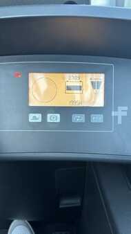 Schubmaststapler 2011  Jungheinrich ETV 216 (10)