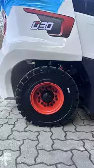 Diesel heftrucks 2025  Bobcat D30NXS (6)