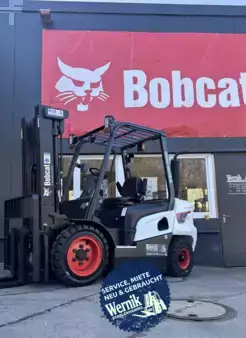 Dízel targoncák 2025  Bobcat D25NXS (1)