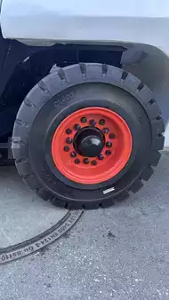 Dízel targoncák 2025  Bobcat D25NXS (12)