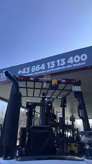 Dízel targoncák 2025  Bobcat D25NXS (2)