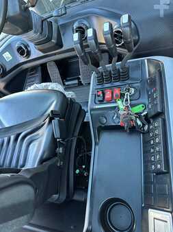 Dízel targoncák 2023  Doosan D90S-9 (12)