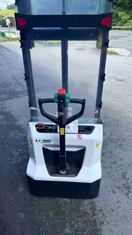 Magasemelésű béka 2026  Bobcat LSM12N (9)