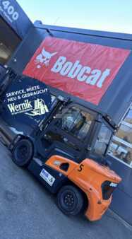 Dieselstapler 2022  Doosan D30NXS (1)