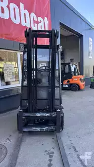 Diesel heftrucks 2019  Doosan D15S-5 (18)