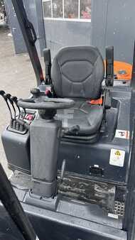 Dízel targoncák 2022  Doosan D35NXS (2)