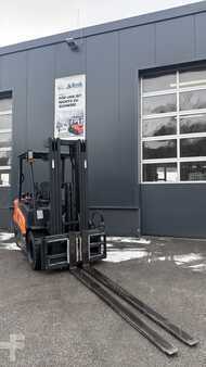 Dízel targoncák 2022  Doosan D35NXS (4)