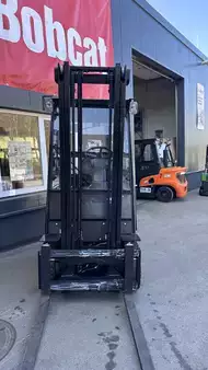 Diesel truck 2019  Doosan D15S-5 (13)