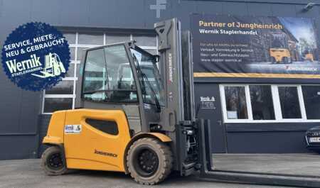 Sähkö - 4 pyör 2022  Jungheinrich EFG S50 (1)