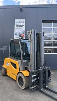 Sähkö - 4 pyör 2022  Jungheinrich EFG S50 (9)