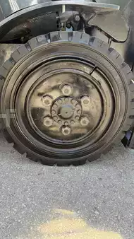 Diesel truck 2009  TCM FD30T3 (11)